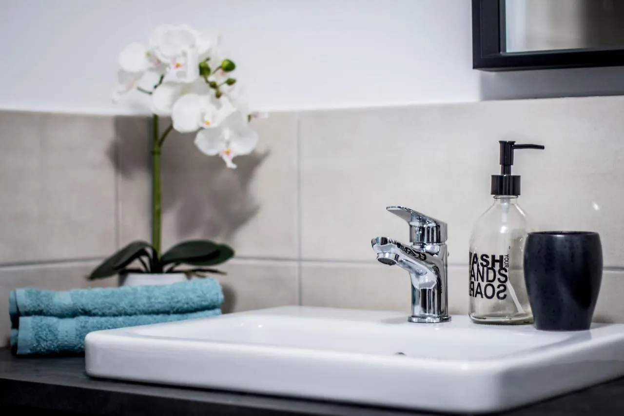 City Park Beauty With Ac, Wifi Apartment Budapest